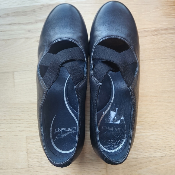 Danskos - Picture 9 of 11